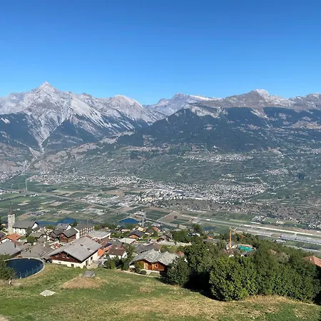 Remointze B 031 - Center 4 Pers Veysonnaz